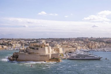 Valletta Malta City Skyline, renkli ev balkonu Malta Valletta 