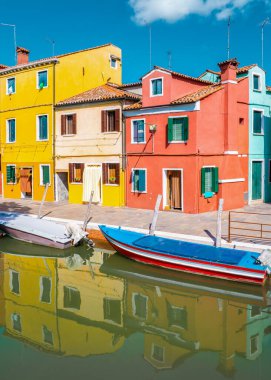 Venedik İtalya, Burano Adası Venedik, Burano Adası Venedik İtalya 'da renkli evler.