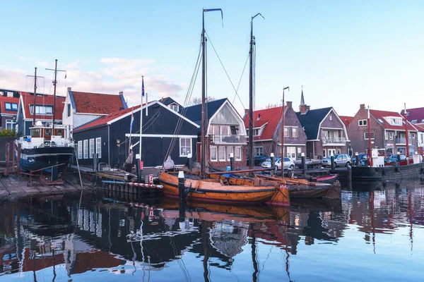 Urk Pays-Bas Europe, lever de soleil au port du petit village de pêcheurs Urk — Photo