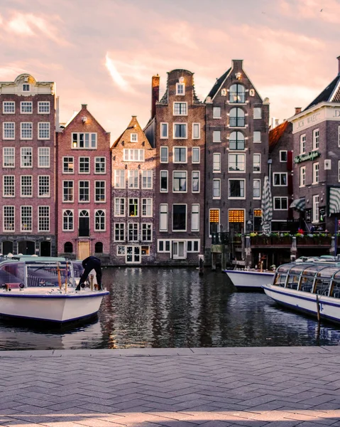 Amsterdam Holländisches Grachtenhaus im historischen Zentrum der Stadt Amsterdam Niederlande — Stockfoto