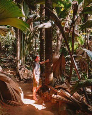 Vallee de Mai Doğa Koruma Alanı (İngilizce: Vallee de Mai Nature Reserve Coco de mer), Seyşeller 'in Praslin adasında yer alan bir doğa parkı.