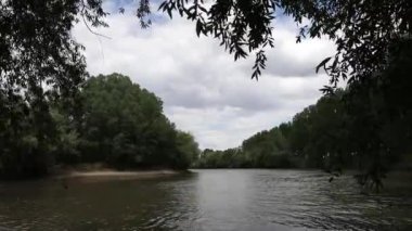 Moldova Cumhuriyeti 'ndeki Dinyester Nehri