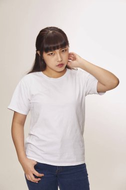 Kız Modeli İfadesi & Duruşu 