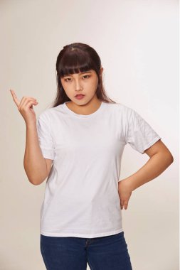 Kız Modeli İfadesi & Duruşu 