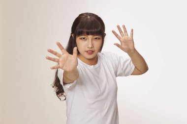 Kız Model İfade ve Duruşu