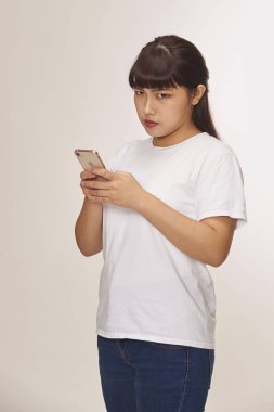 Kız Model İfade ve Duruşu