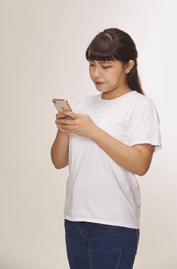 Kız Model İfade ve Duruşu