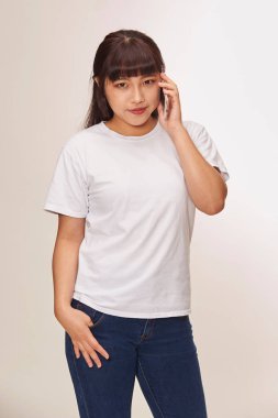 Kız Model İfade ve Duruşu