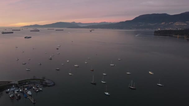 Sabahları Dağlarda Yat Gemileri Bekliyor — Stok video