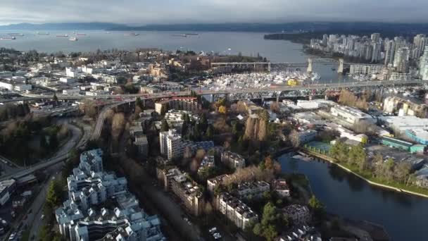 Vlieg Granville Island Granville Bridge — Stockvideo