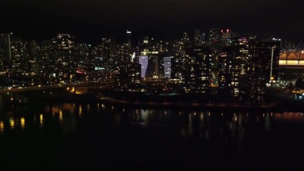 False Creek Dans Nuit Vancouver Centre Ville Arrière Plan — Video
