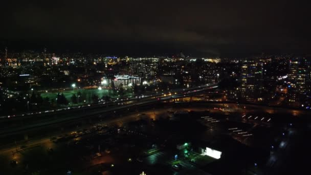 Survolez Autoroute Nuit Quartier Commercial — Video