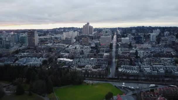Luchtfoto Van Vancouver Ziekenhuis Gebied Avond — Stockvideo