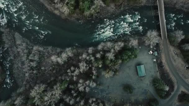 Nehrin Akıntılı Yukarıdan Aşağı Görüntüsü — Stok video