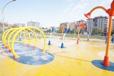 su, yaz, eğlence, park, havuz, tatil, aqua, boş zaman, tatil, slide, yüzme, neşe, mutluluk, açık hava, çocuk, eğlence, eğlence, mavi, insanlar, aktivite, eğlence, ıslak, aquapark, oyun, çocuk, tüp, genç, tatil, ekstrem,