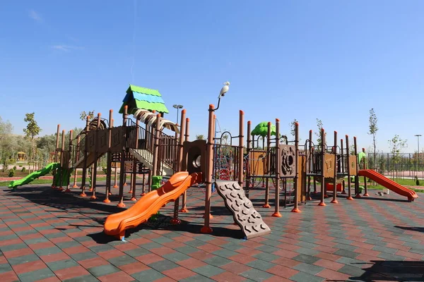 Park Bank Gebäude Landschaft Modern Grün Hintergrund Städtisch Vektor Fluss — Stockfoto