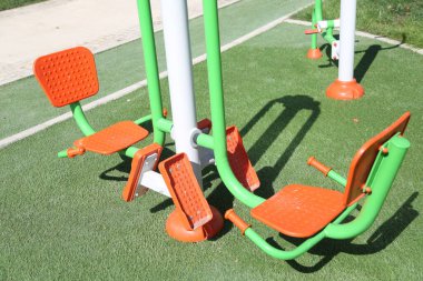 yeşil, fitness, sağlık, yaşam tarzı, spor, arka plan, egzersiz, sağlık, egzersiz, aktif, fit, eğitim, kadın, diyet, konsept, sağlık, su, spor, spor salonu, kadın, ince, ekipman, ağırlık, içki, kız, atlet