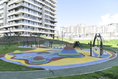 Hayatta kalan, açık hava, park, doğa, portre, kanser, kadın, yetişkin, dışarıda, tıp, genç, sağlık, hastalık, açık hava, güzel, yaşam tarzı, mutlu, dişi, ot, sağlıklı, yeşil, karantina, koronavirüs, covid-19, kel