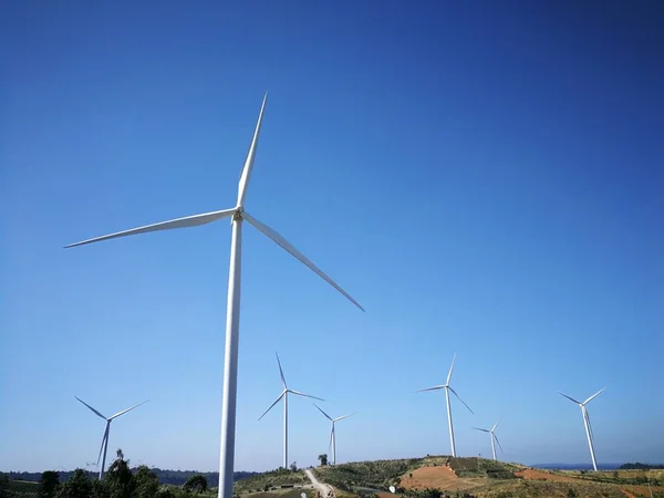 Wind Turbine Renewable Energy Source Winter Landscape Clear Blue Sky — Stock Photo, Image