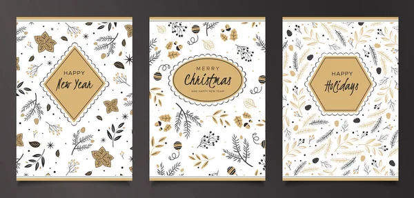 Conjunto de tarjetas navideñas con bayas, ramas de pino y conos de abeto. Diseño único en colores negro y dorado — Vector de stock