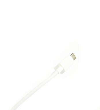 usb kablosu beyaz arkaplanda izole edildi