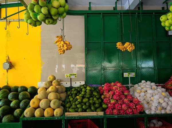 Frutas Ecológicas Frescas Mercado —  Fotos de Stock