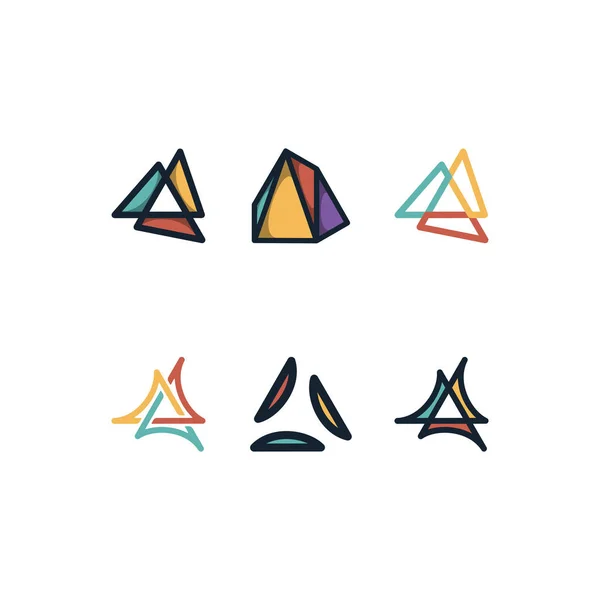 Conjunto de vetores de modelos de logotipo triângulo —  Vetores de Stock