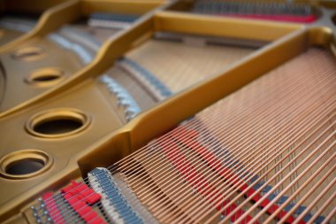 Müzik arkaplanı için piyanonun içinde.