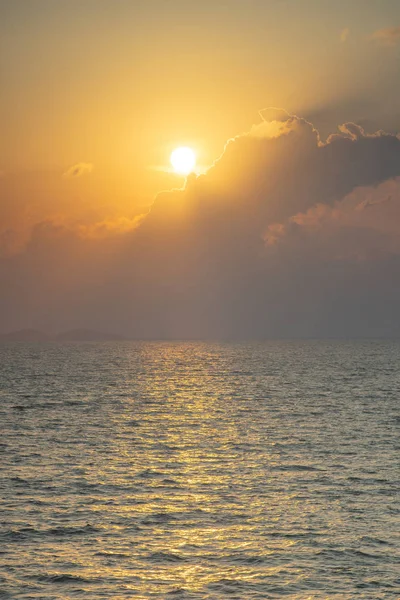 Sunrise over sea as vertical background — Stock Photo, Image