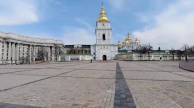 Ukrayna, Kyiv 'deki St. Michael' s Altın Kubbe Manastırı. 