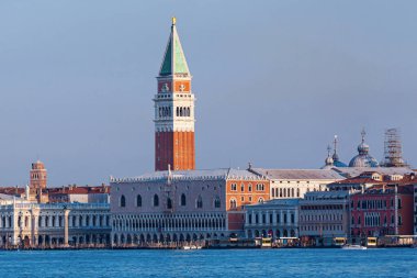 Venedik ve Valinin Sarayı 'ndaki binalar