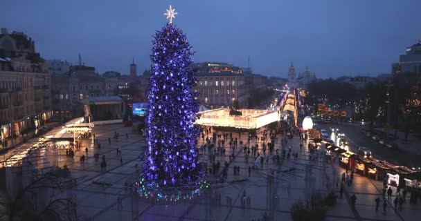 Kiev Ukraine Janeiro 2018 Vista Árvore Natal Feira Torre Sineira — Vídeo de Stock