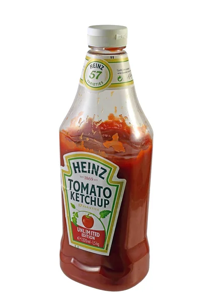 Saus Kecap Tomat Heinz Dalam Botol Plastik Yang Dapat Diisolasi — Stok Foto