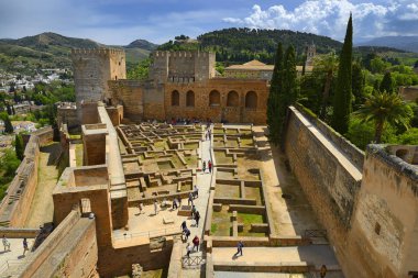 Alhambra Duvarları, Granada, İspanya - Unesco Dünya Mirası Alanı