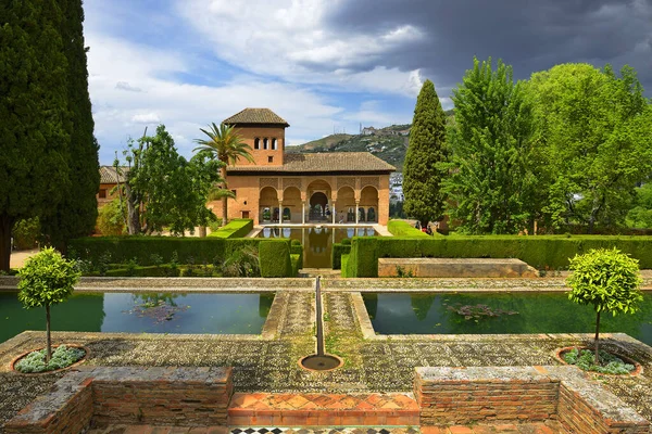 Partal Sarayı Palacio Del Partal Alhambra Granada Endülüs Spanya Unesco — Stok fotoğraf