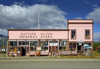 Matthew Watson General Store Yukon, Carcross, Kanada 'da işletilen en eski mağazadır.