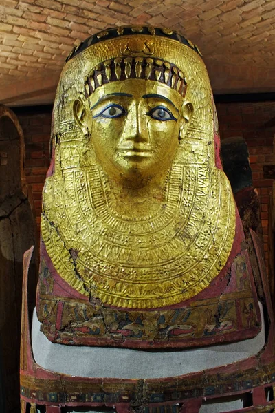 Berlin, Almanya - Yeni Müze Sergisi (Neues Museum), Mısır koleksiyonu. Müze Adası Unesco Dünya Mirası Alanı 'dır. Dünyanın en önemli müzelerinden biri.