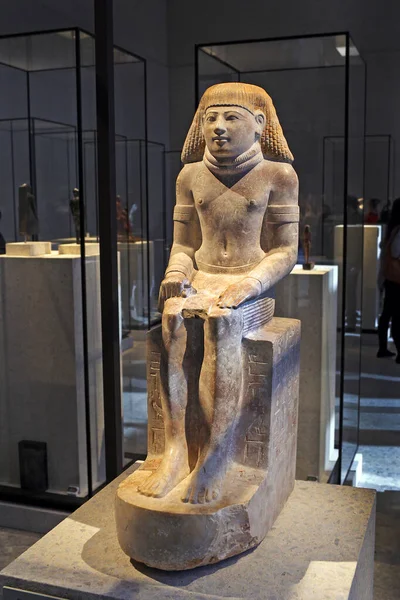 Берлин Германия Выставка Новый Музей Египетская Коллекция Сидящая Фигура Майя — стоковое фото