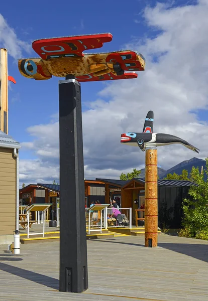 Totem Poles Carcross Carcross Hogar Primera Nación Carcross Tagish Yukón — Foto de Stock