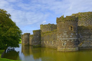 Beaumaris Kalesi, Anglesey Adası, Kuzey Galler, Uk. Gwynedd - Unesco Dünya Mirası sahasındaki Kral Edward 'ın Kaleleri ve Şehir Surları' na aittir..