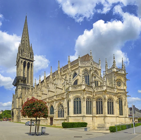Церква Сен Єра Церква Результатом Постійного Відновлення Століття Робить Уроком — стокове фото