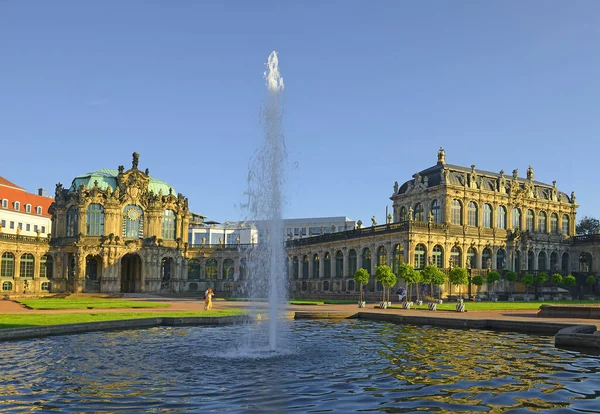 Dresden Almanya Dresden Şehrindeki Zwinger Sarayı Veya Şatosu — Stok fotoğraf