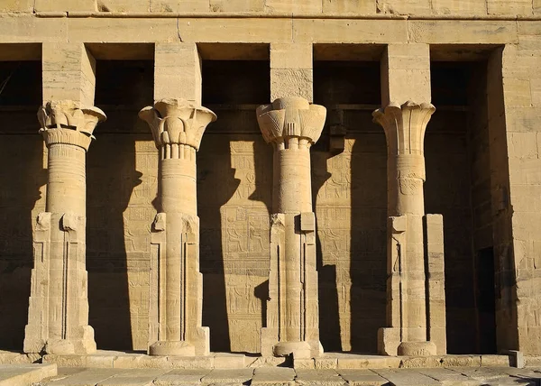 埃及尼罗河Nasser湖Philae圣殿的柱子 Unesco世界遗产场址 — 图库照片