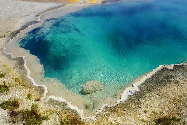 Yellowstone West Thumb Geyser Basin Black Pool Paisagens Cênicas Atividade — Fotografia de Stock