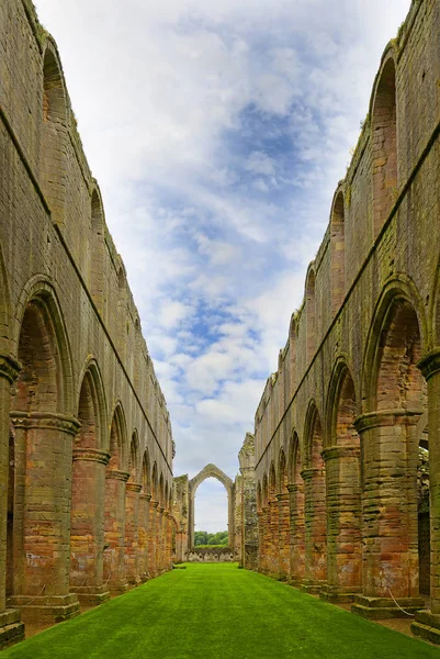Ruïnes Van Fonteinenabdij Disclaimley Royal North Yorkshire Ripon Engeland Unesco — Stockfoto