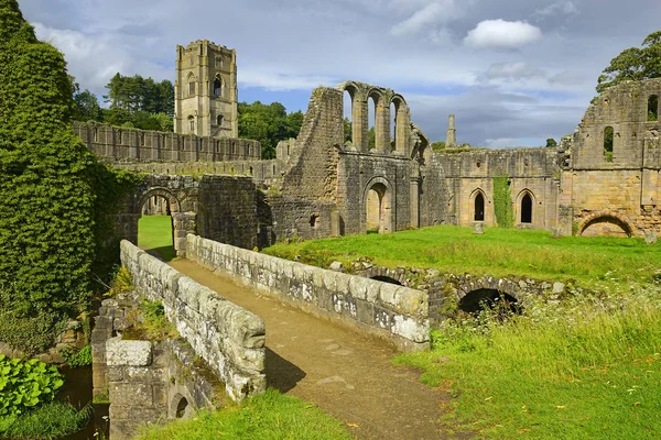 Ruïnes Van Fonteinenabdij Disclaimley Royal North Yorkshire Ripon Engeland Unesco — Stockfoto