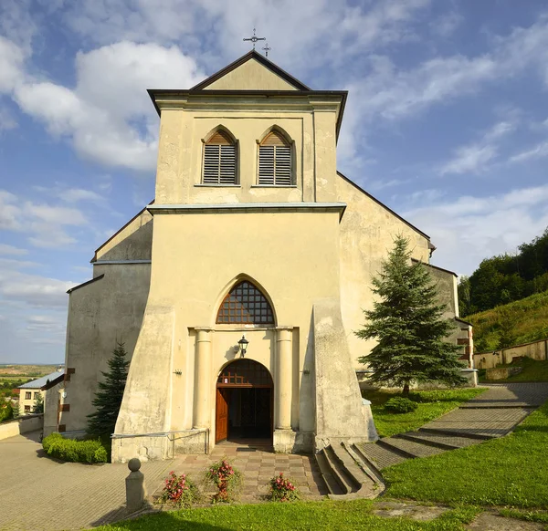 Chiesa San Bartolomeo Apostolo Checiny Chiesa Parrocchiale Cattolica Romana Situata — Foto Stock