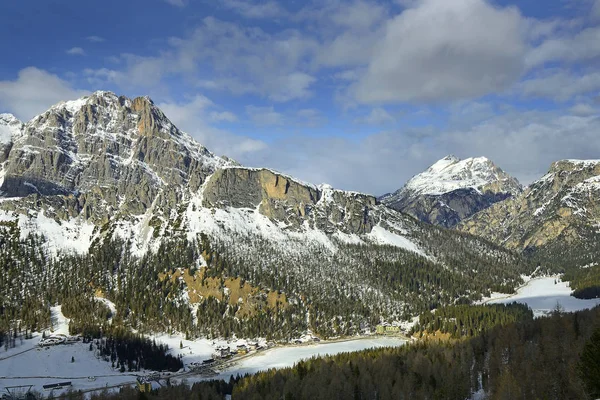 Pohled Horského Jezera Misurina Sexten Dolomites Zimě Stránka Světového Dědictví — Stock fotografie