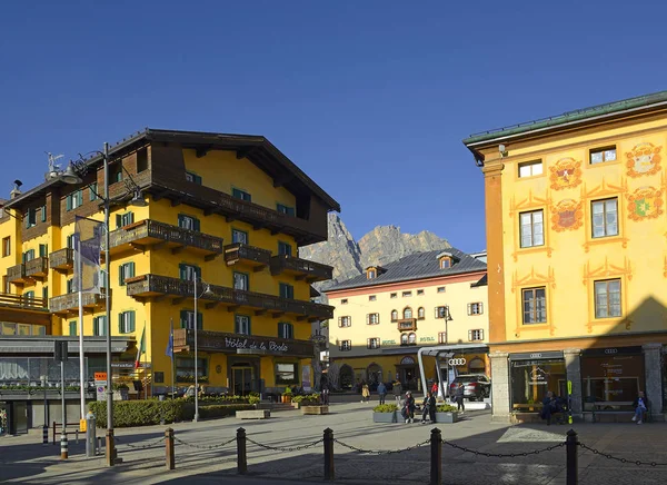 Calle Del Famoso Complejo Montaña Cortina Ampezzo Dolomitas Norte Italia — Foto de Stock