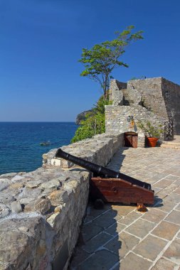 Karadağ 'ın eski Budva kenti Kalesi